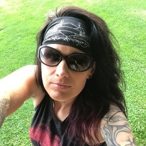 Meet your Posher, Candy